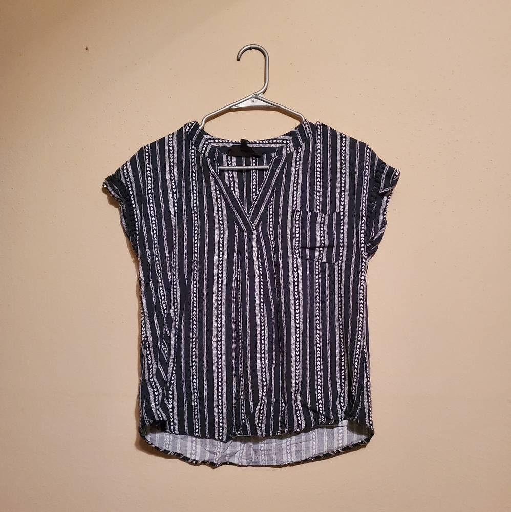 Blouse - Picture 2 of 4
